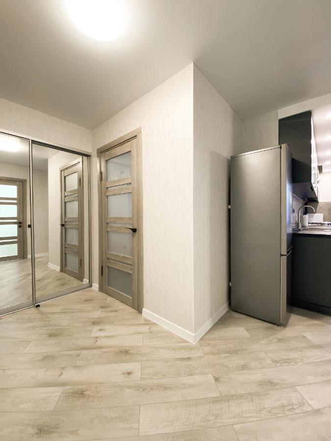 Стильні Апартаменти В Самому Центрі Біля Корпусного Саду - Мережа Helen Poltava Habitación foto