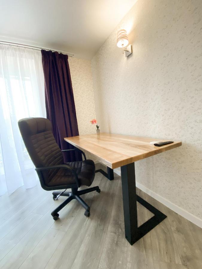 Стильні Апартаменти В Самому Центрі Біля Корпусного Саду - Мережа Helen Poltava Habitación foto